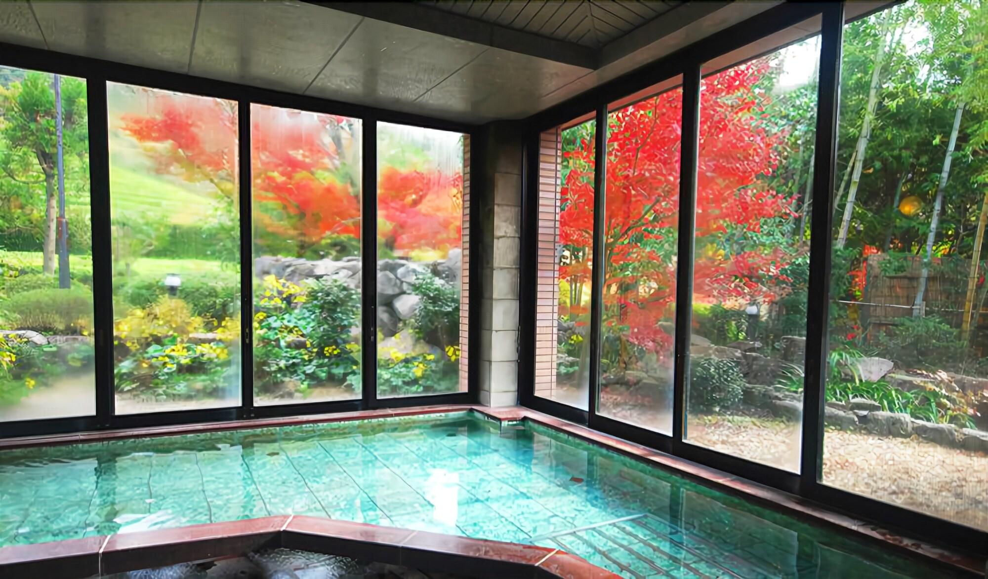 Фото Takeo Century