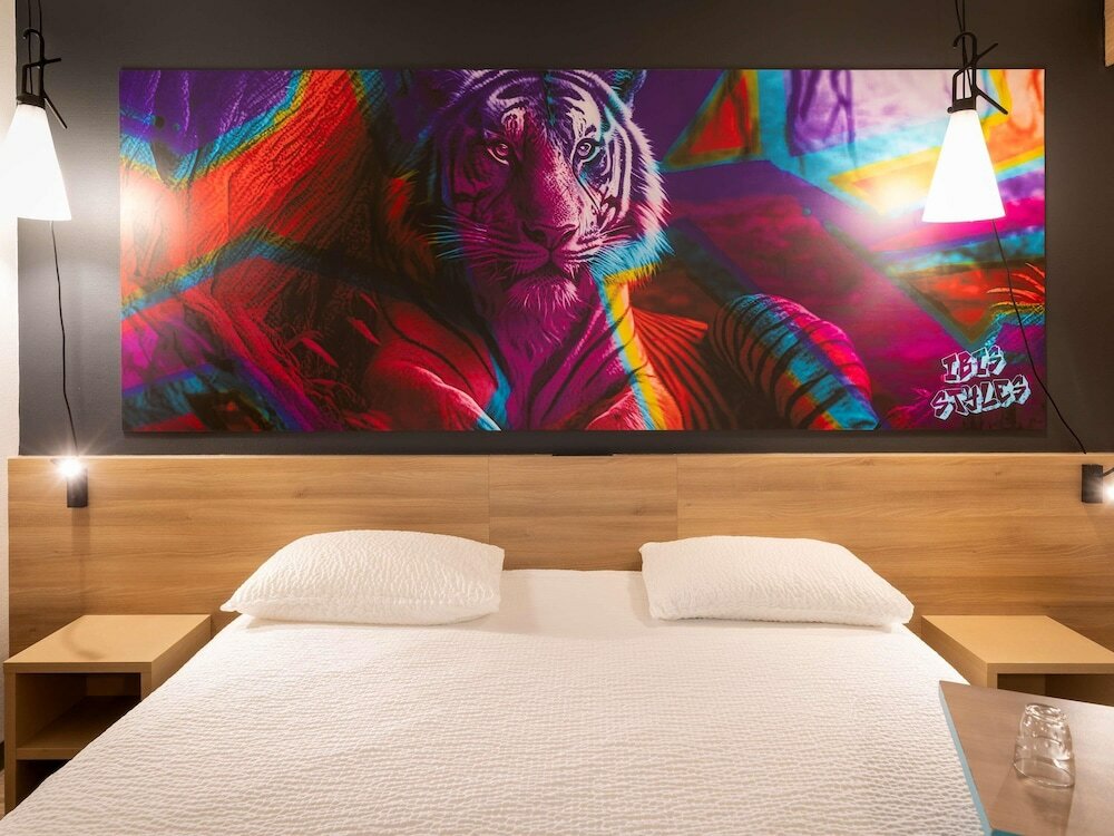 Фото ibis Styles Brive La Gaillarde