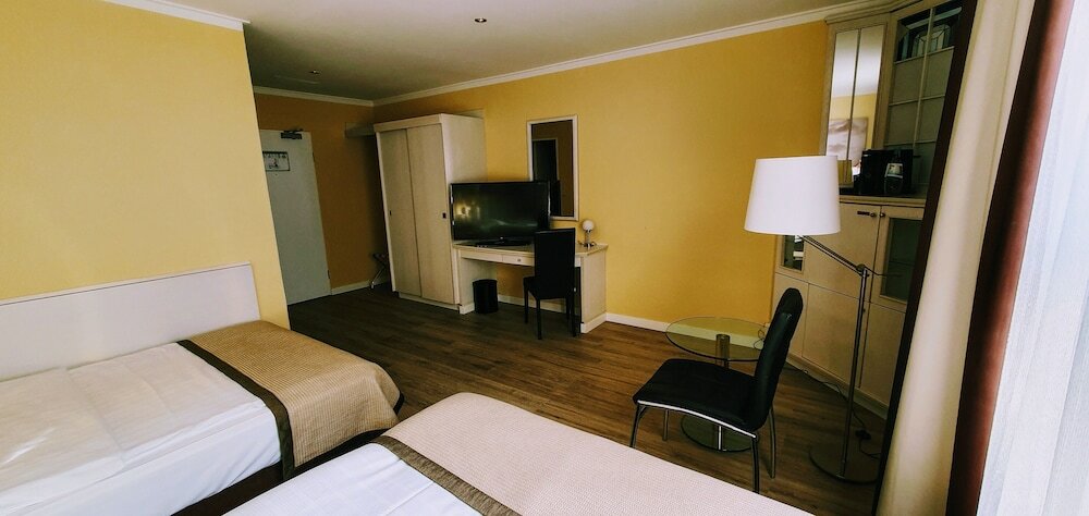 Фото Park Hotel Hamburg Arena