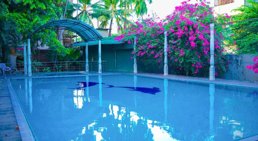 Фото Tilko Jaffna City Hotel