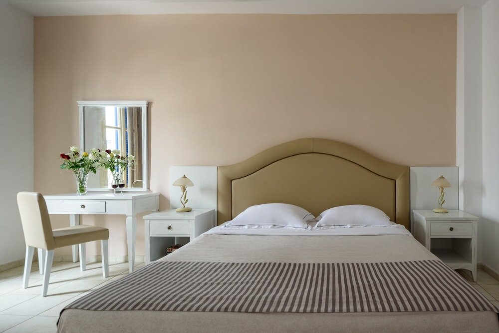 Фото Scorpios Beach Santorini