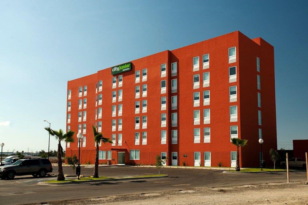 Фото City Express Junior Tijuana Otay