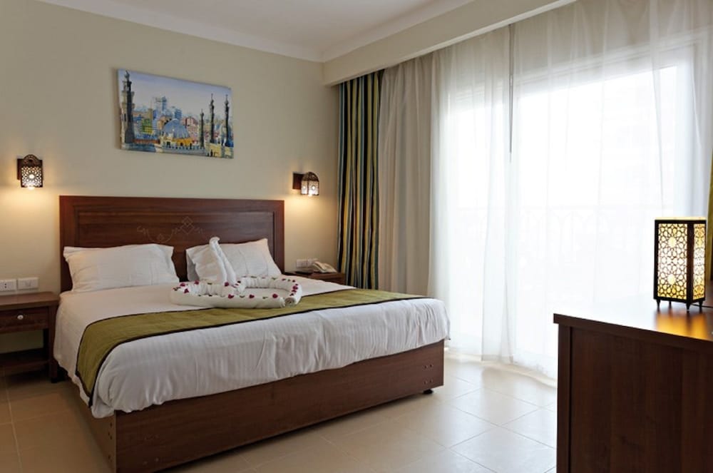 Фото Royal Star Beach Resort