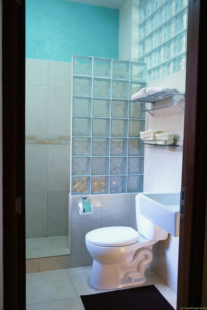 Фото La Lorraine Boutique Hotel