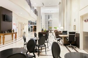 Гостиница Quality Suítes Oscar Freire