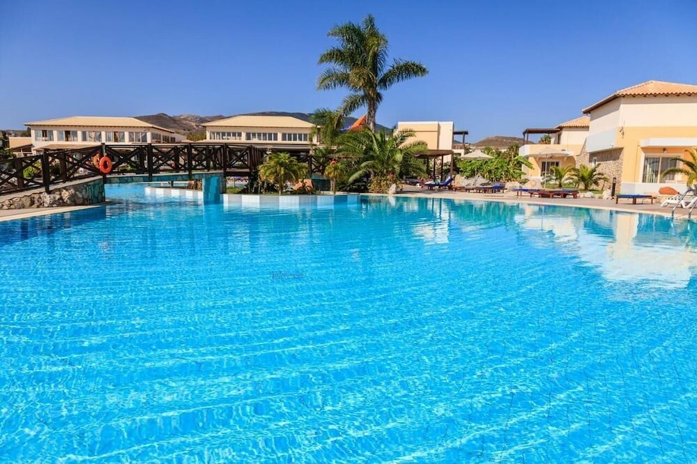 Фото Natura Park Village