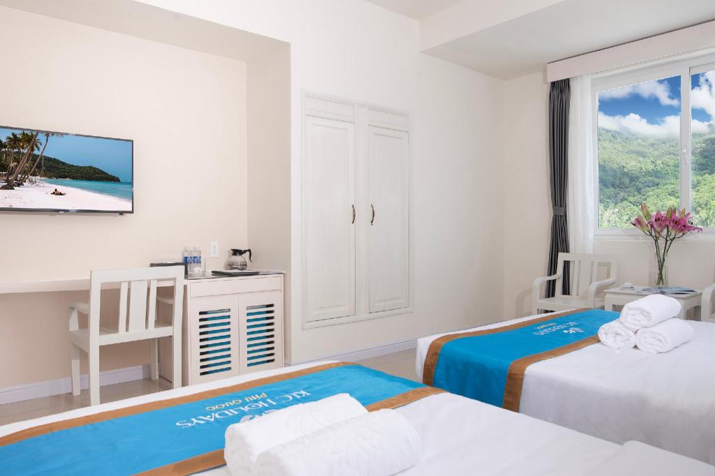 Фото Gold Beach Hotel