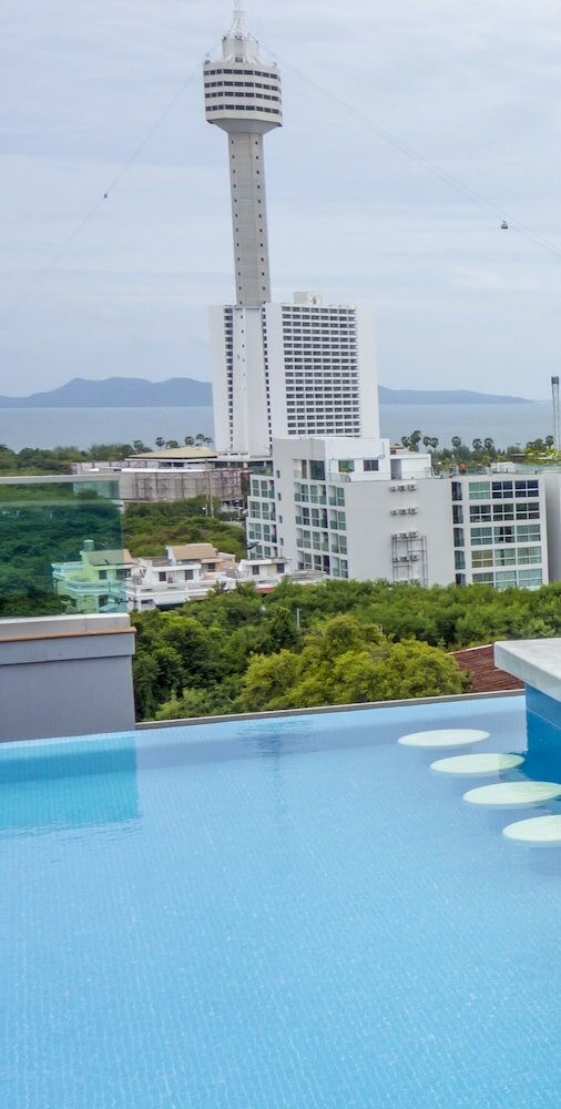 Фото Unique Regency Pattaya