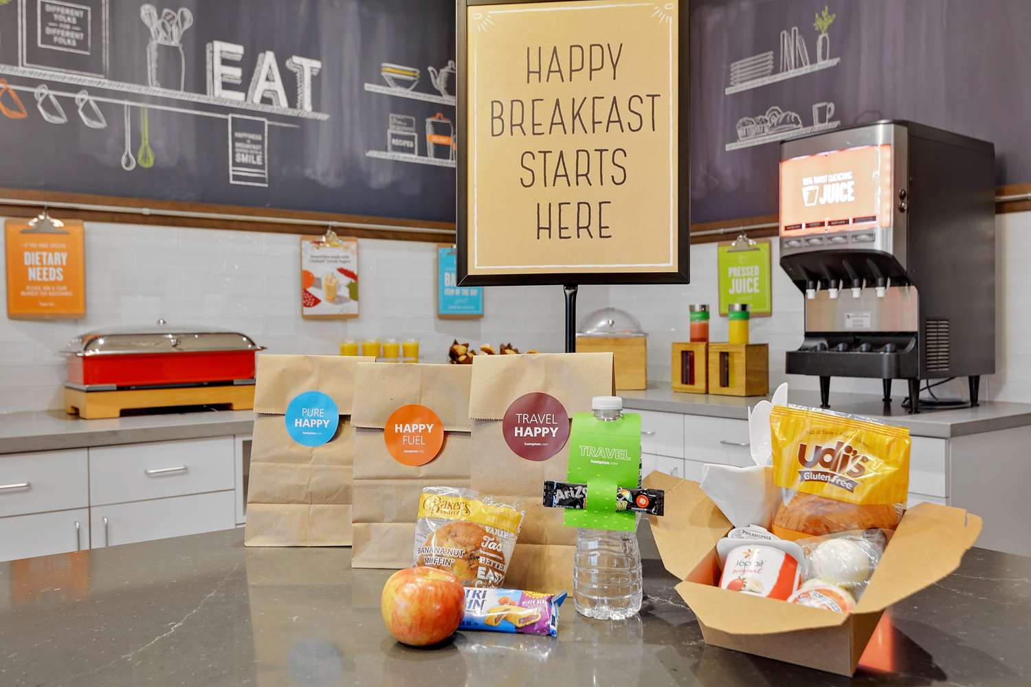 Фото Hampton Inn Salem Boston