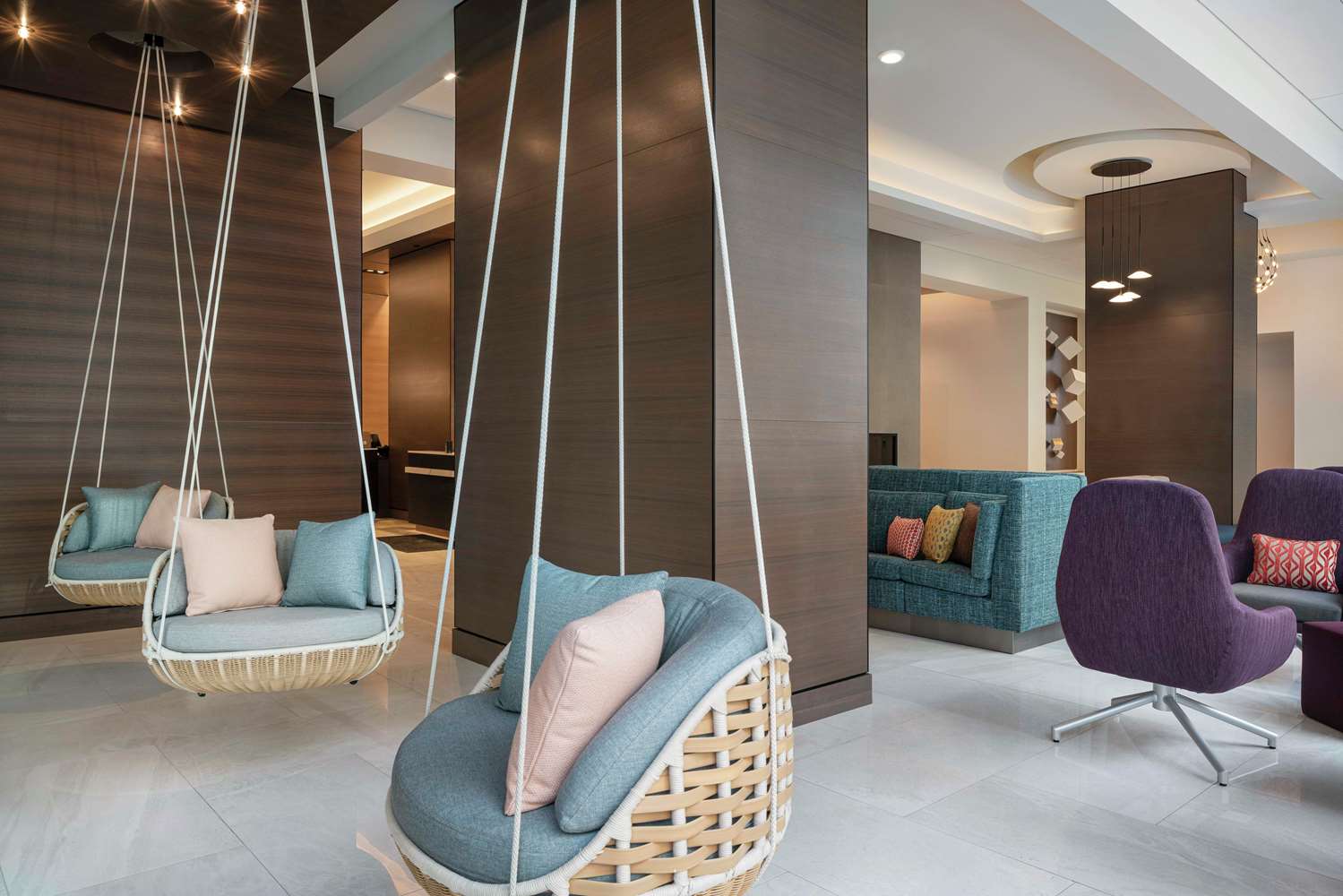 Фото Home2 Suites by Hilton Denver Downtown Convention Center