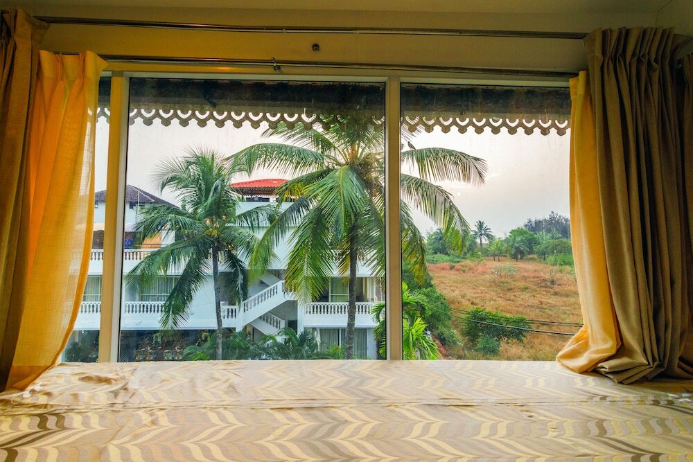 Фото La Vaiencia Beach Resort