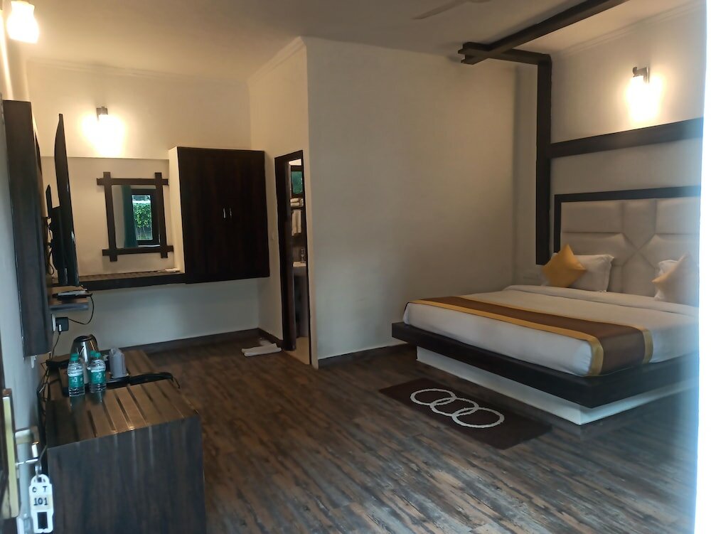 Фото La Perle River Resorts