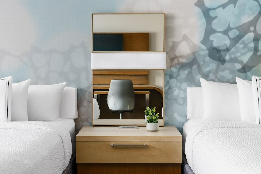 Фото Courtyard by Marriott Dallas - Lewisville