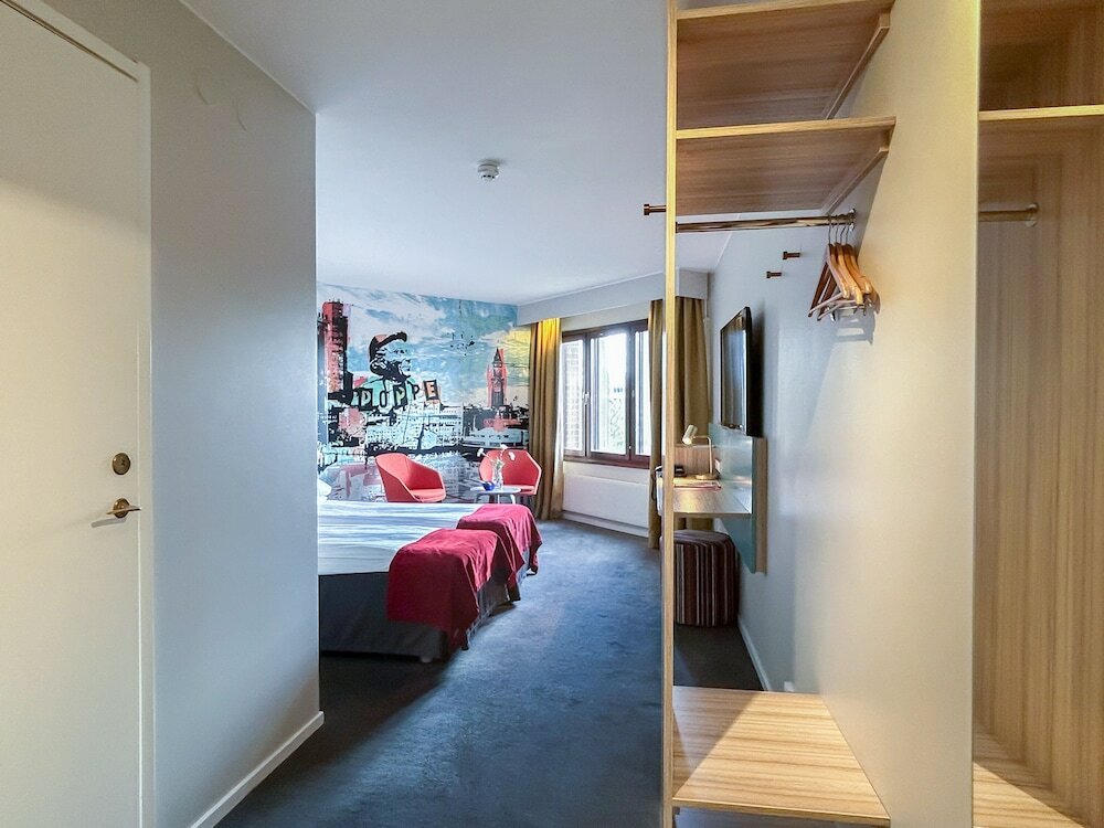 Фото Good Morning + Helsingborg