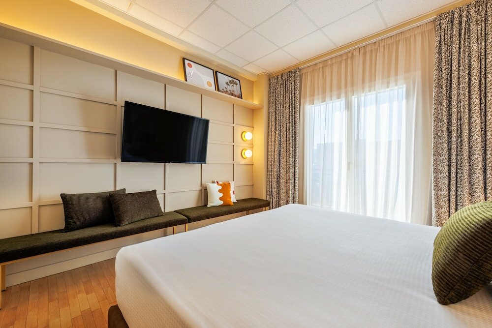 Фото Charlie in Pesaro