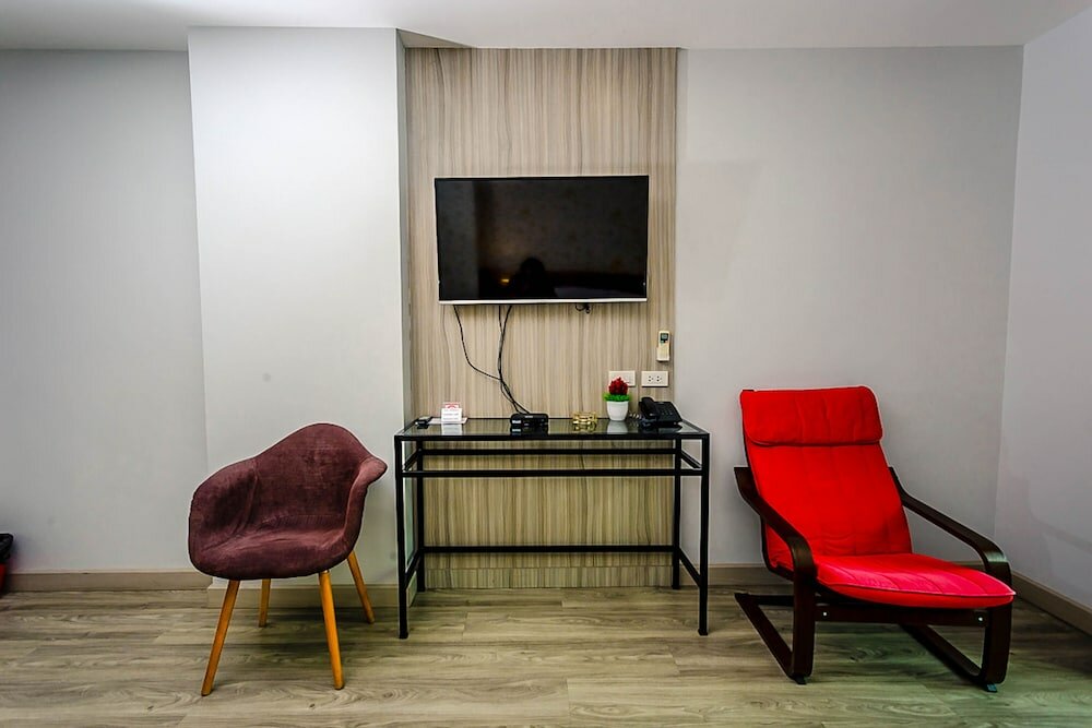 Фото Embryo Hotel