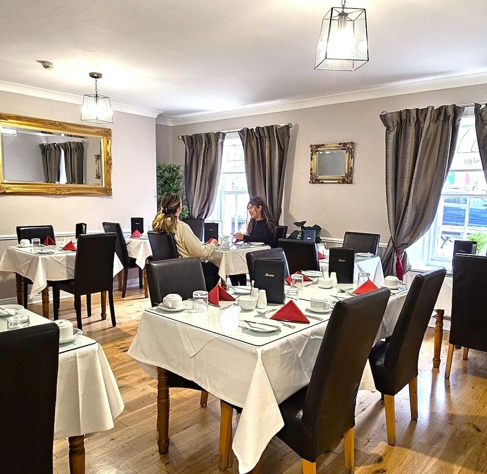 Фото Waterloo Lodge