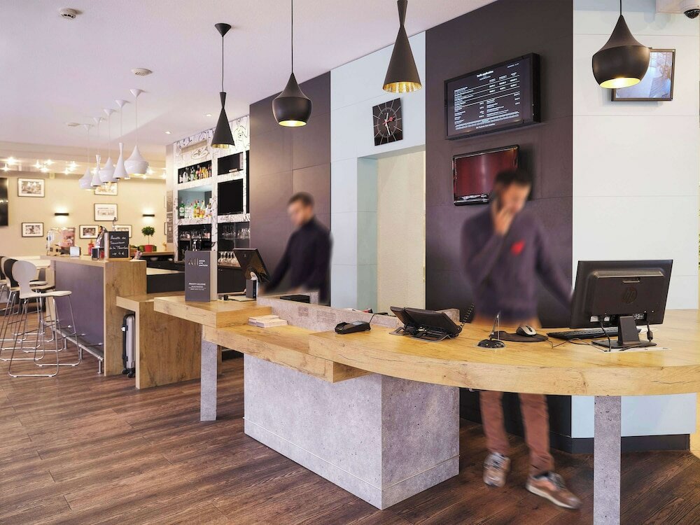 Фото Ibis Toulouse Gare Matabiau