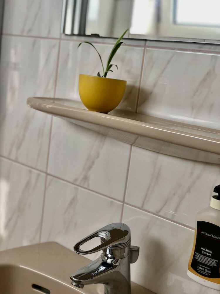 Фото Montana Hotel Köln-Bonn Airport