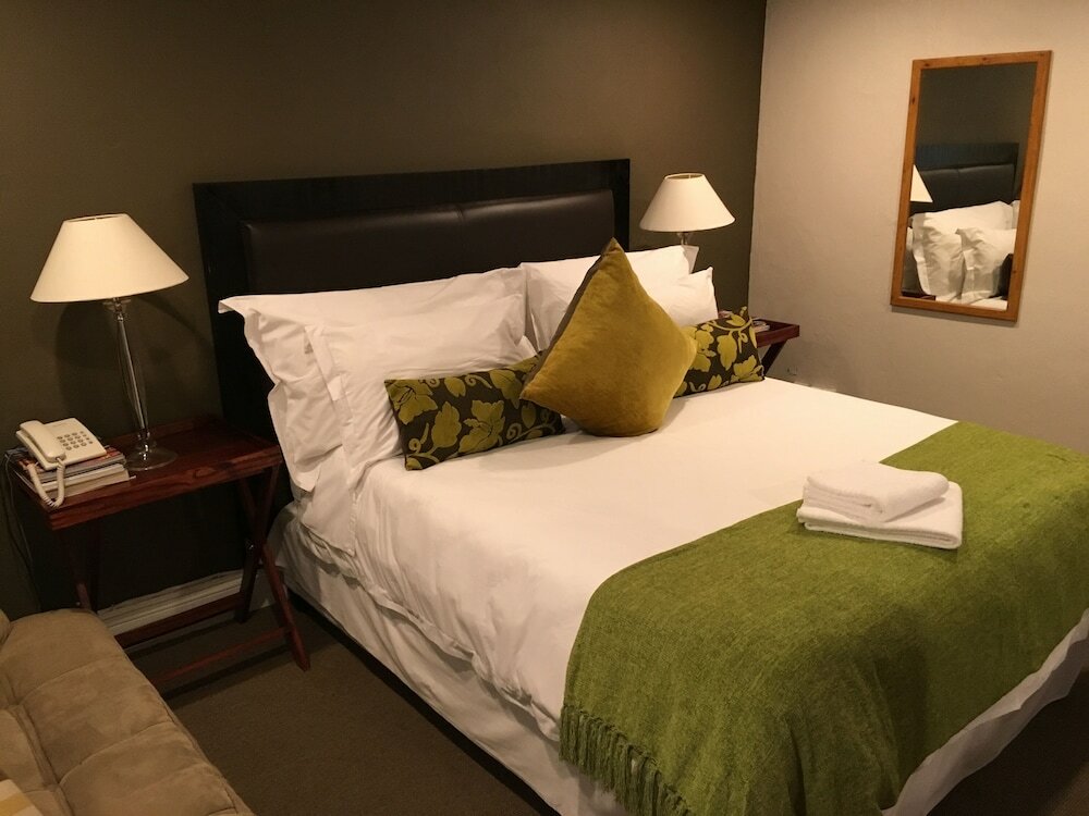 Фото Melville Turret Guesthouse