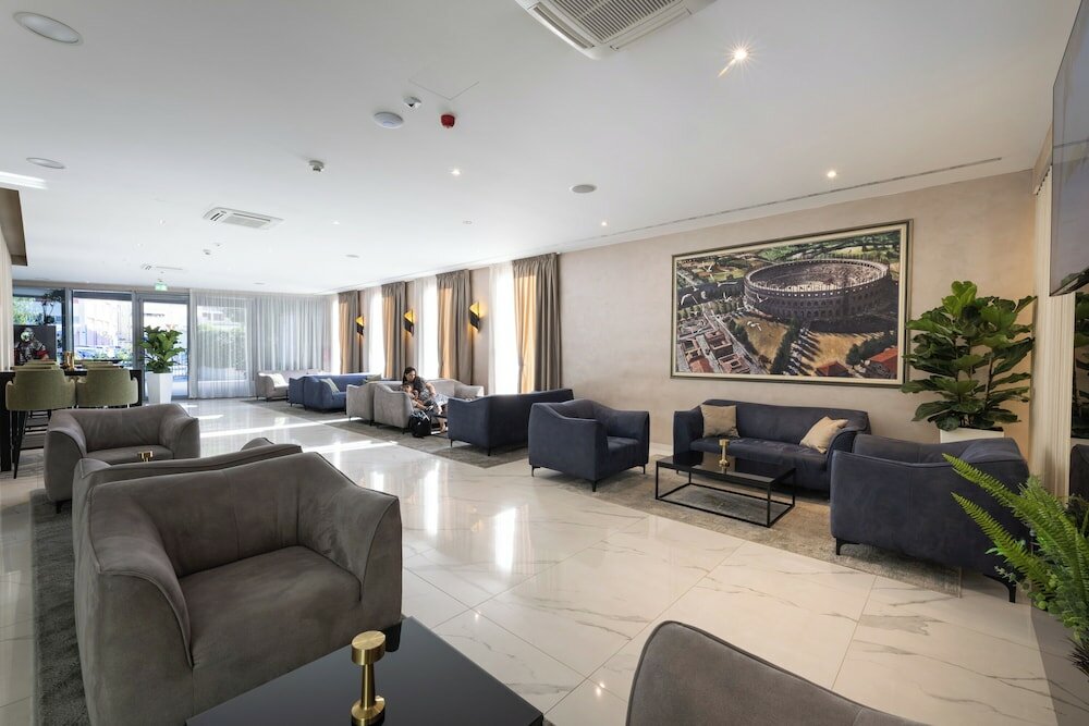 Фото Hotel Salona Palace