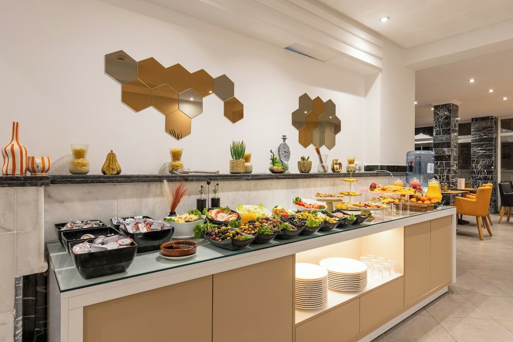 Фото Hôtel Étoile du Nord