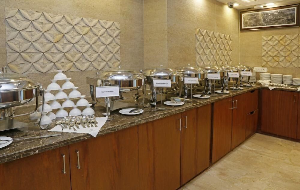 Фото Clarks Inn Srinagar