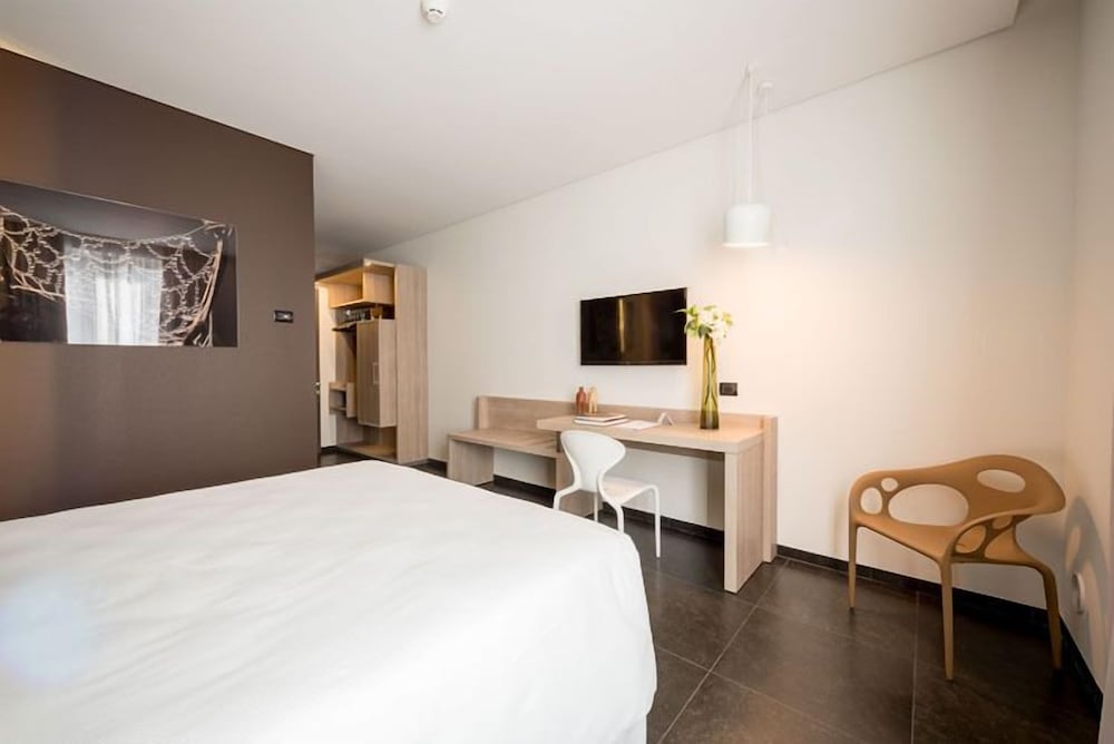 Фото Hotel Fuori Le Mura, Altamura