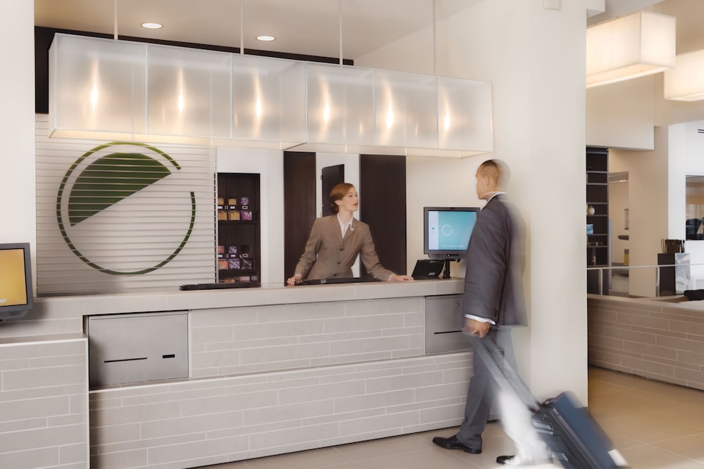 Фото Element Dallas Love Field