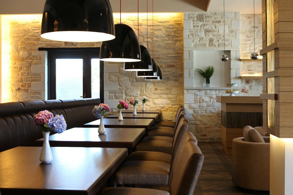 Фото Theta Hotel