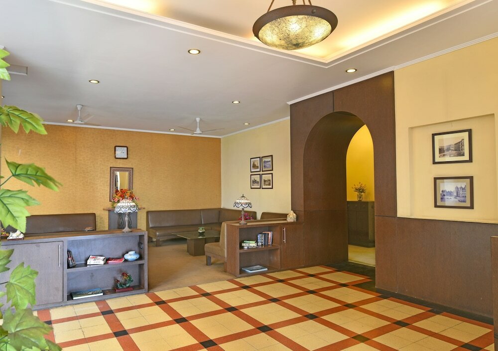 Фото Sea Green South Hotel