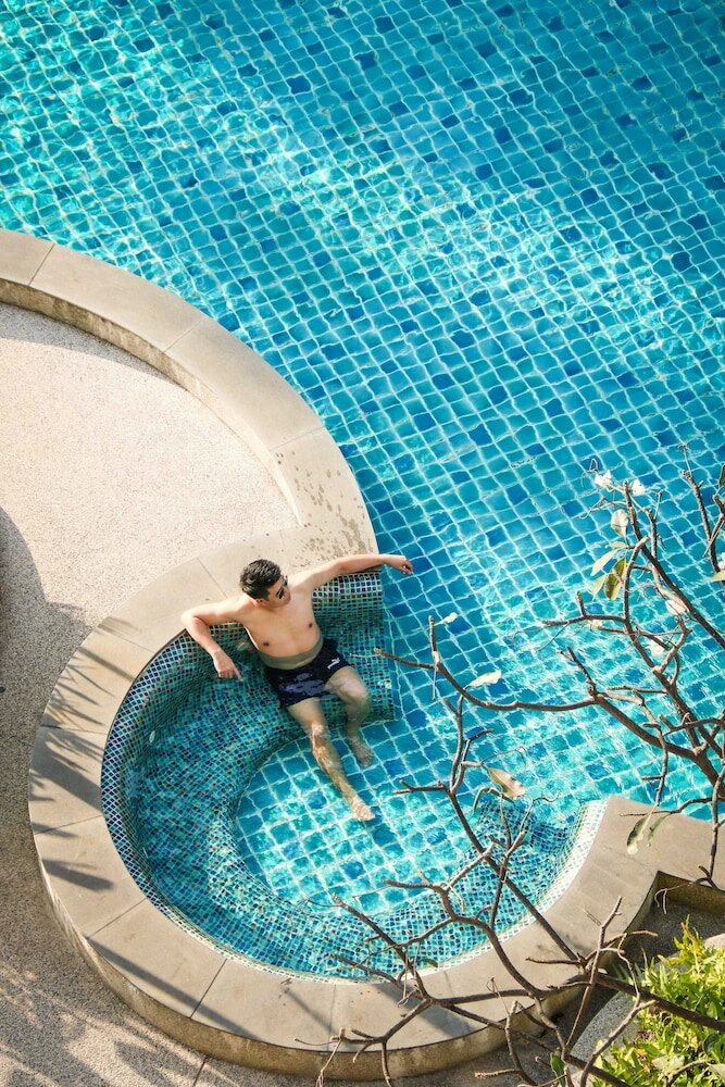 Фото Welcome World Beachfront Resort