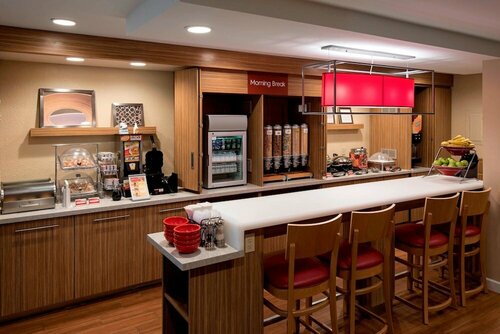 Гостиница TownePlace Suites by Marriott Chicago Lombard в Элмхерсте
