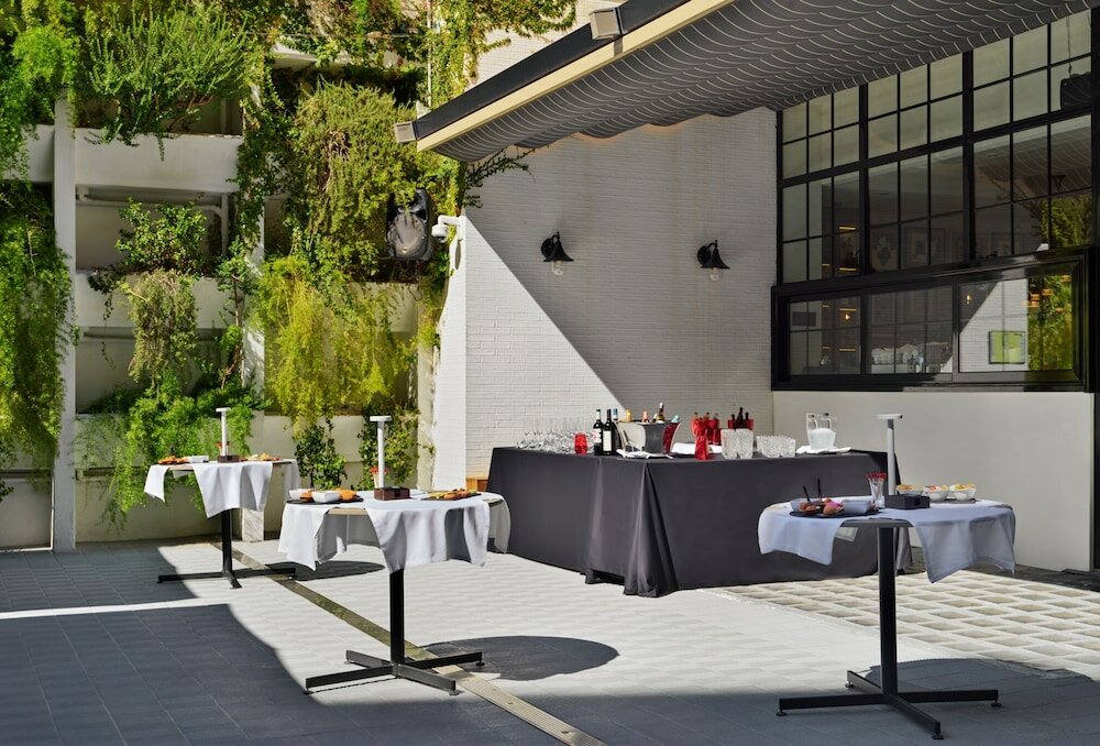 Фото H10 Metropolitan