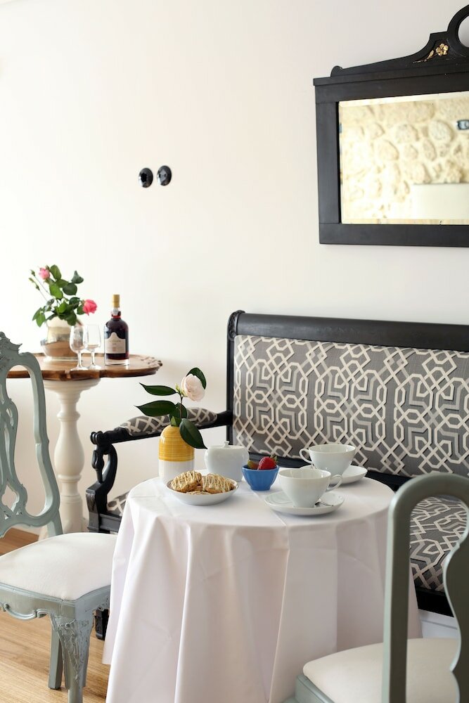 Фото 1872 River House