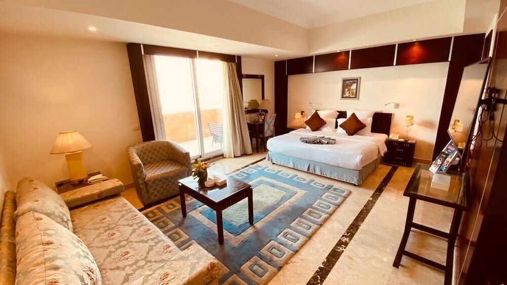 Фото Romance Alexandria Hotel