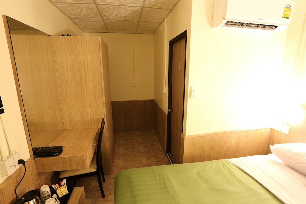 Фото Sukhumvit 20 Guest House