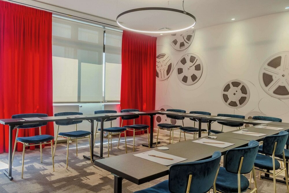 Фото Best Western Plus L'artist Hotel