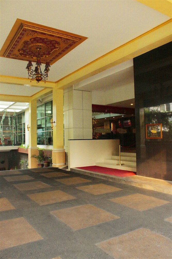 Фото Balairung Hotel Jakarta