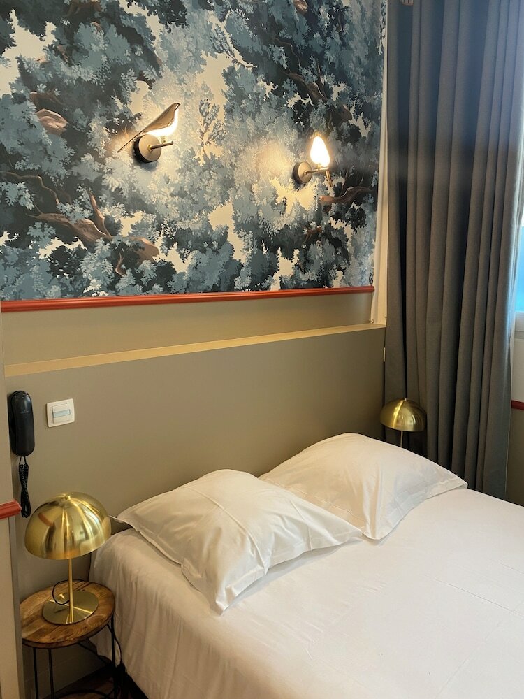 Фото Hotelo Lyon Charité