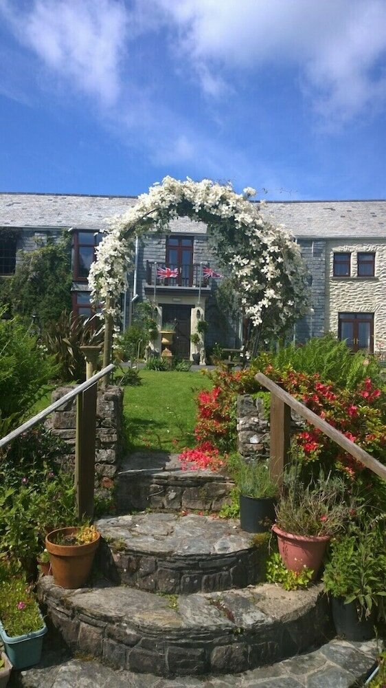 Фото Trimstone Manor Country House Hotel