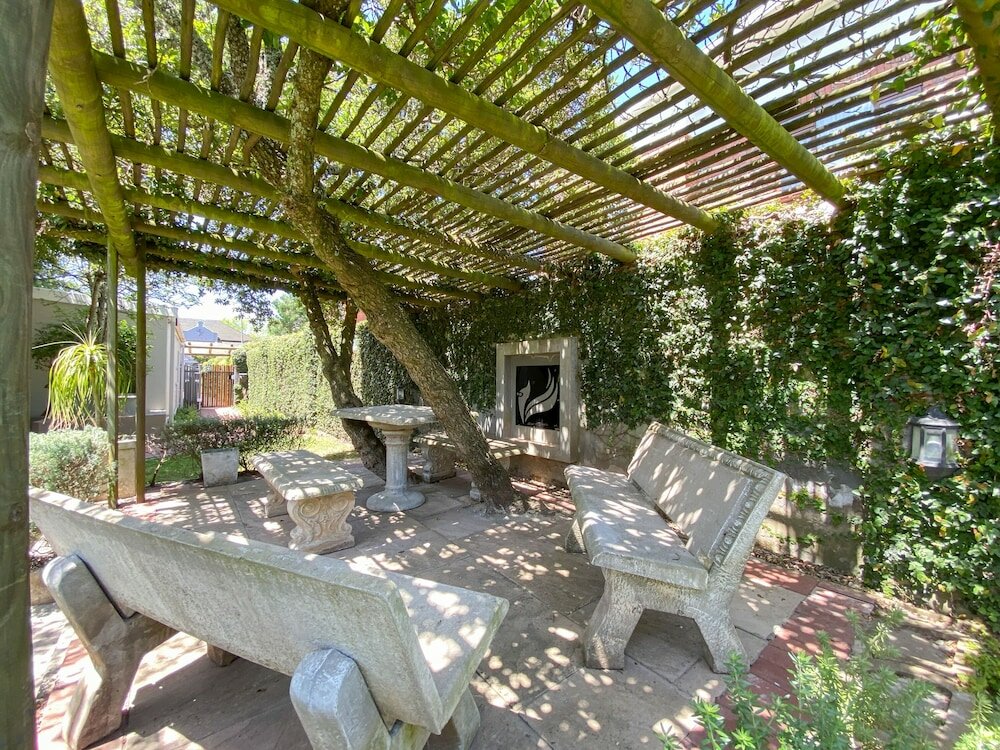 Фото Loerie Guest Lodge