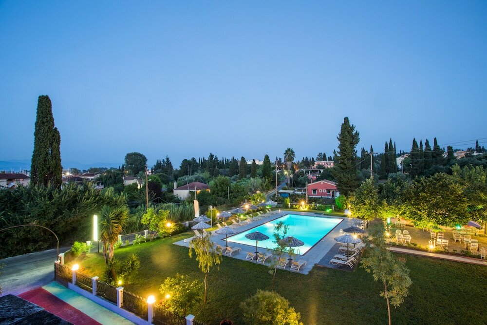 Фото Silver Bay Hotel