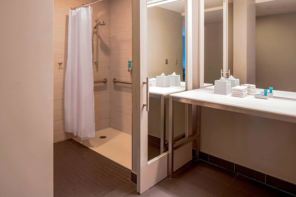 Фото Aloft New Orleans Downtown