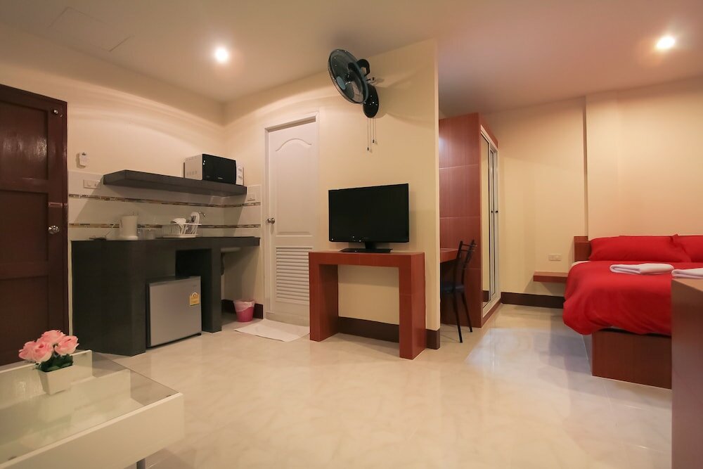 Фото Walking Street Guest House