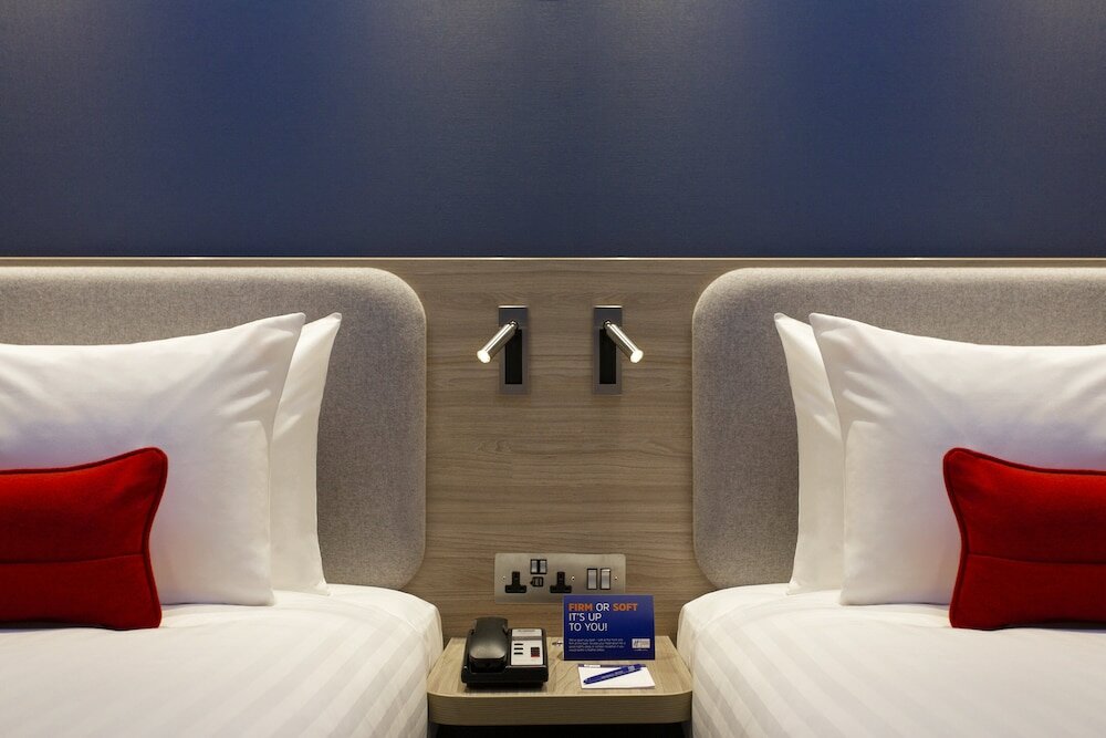 Фото Holiday Inn Express London-Royal Docks, Docklands, an Ihg Hotel