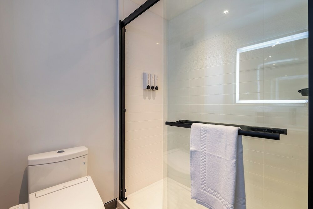 Фото Hotel Mai Downtown Long Beach