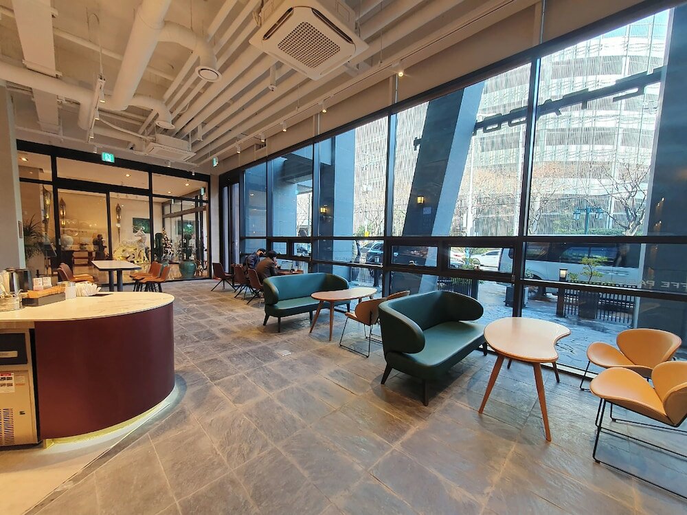 Фото Busan Business Hotel