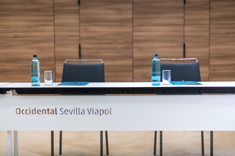 Фото Occidental Sevilla Viapol