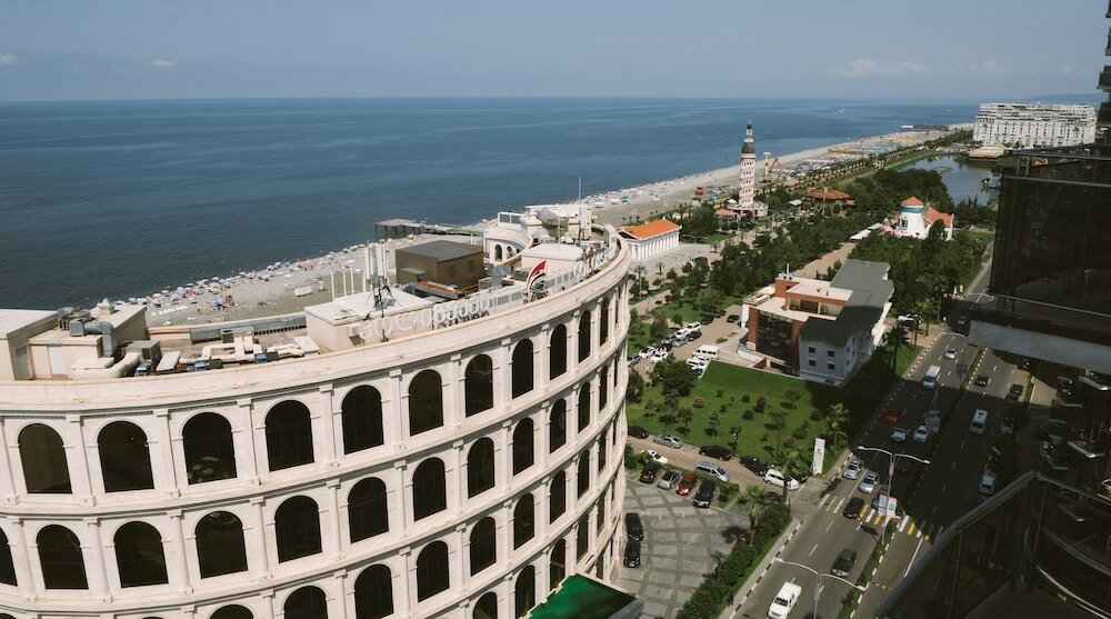Фото Silk Road Sea Towers Batumi Apart Hotel